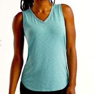 Title Nine Henerala V Neck Tank M